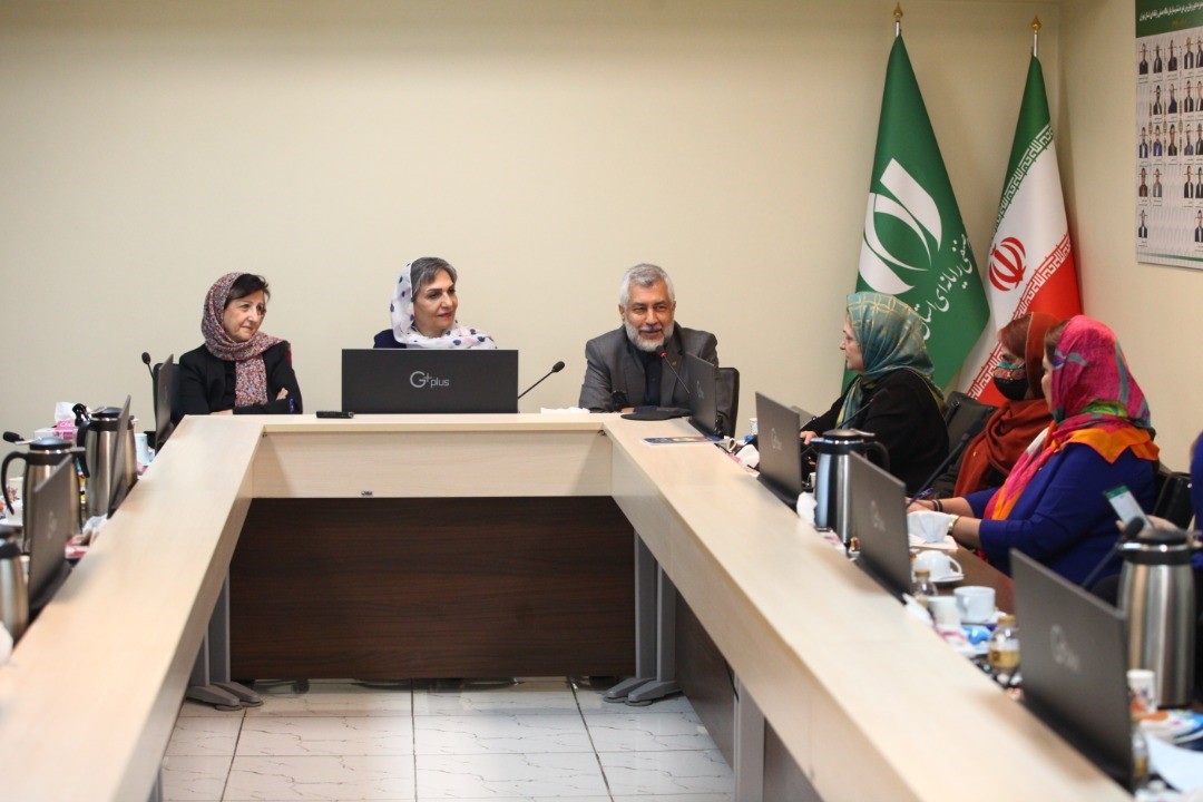نخستین دوره جایزه نوآوری آزاده برگزار میشود نخستین دوره جایزه نوآوری آزاده برگزار میشود