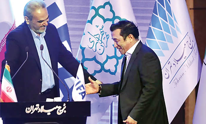 سیرک در برج‌میلاد