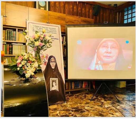 عکس | تعجب سفارت ژاپن از محبوبیت تنها مادر شهید ژاپنی دفاع مقدس در بین ایرانیان عکس | تعجب سفارت ژاپن از محبوبیت تنها مادر شهید ژاپنی دفاع مقدس در بین ایرانیان