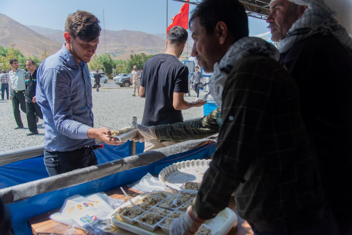 گزارش تصویری تردد زائران اربعین حسینی از مرز تمرچین گزارش تصویری تردد زائران اربعین حسینی از مرز تمرچین