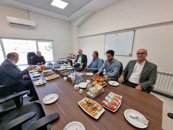 بازگشتم تا خاطره‌ای خوش به یادگار بگذارم