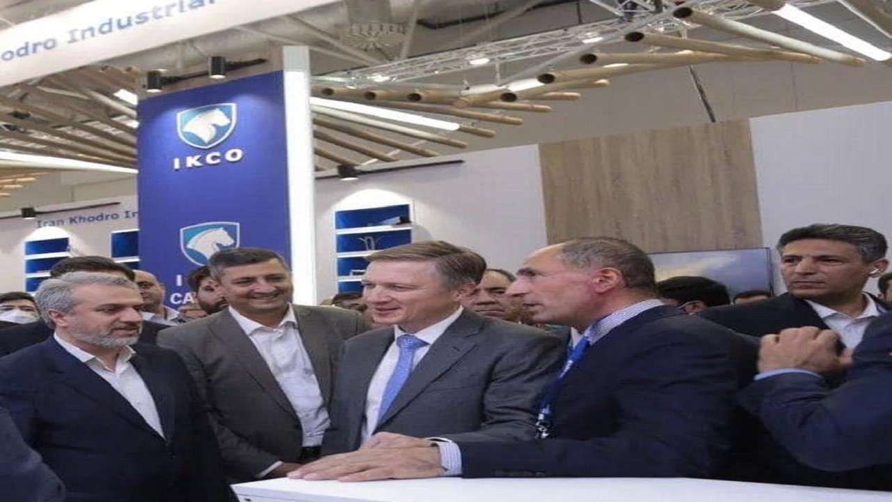 منحصر به‌فردترین پاویون چهل سال اخیر ایران رادر نمایشگاه اتومبیلیتی داشتیم!