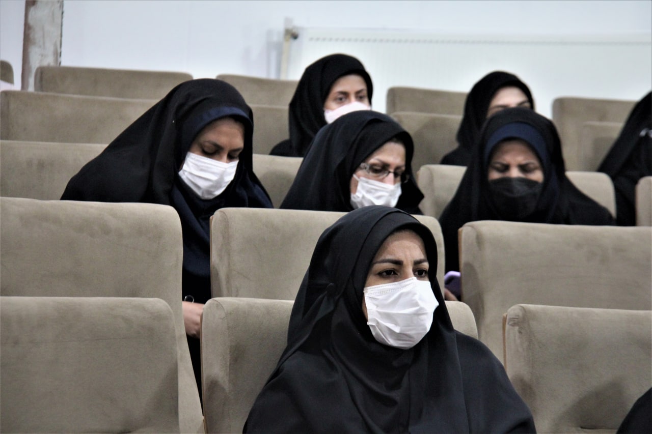 منتقد و مطالبه گر دیروز امروز خادم مردم و سربازی پر تلاش در رکاب دولتمردان استانی