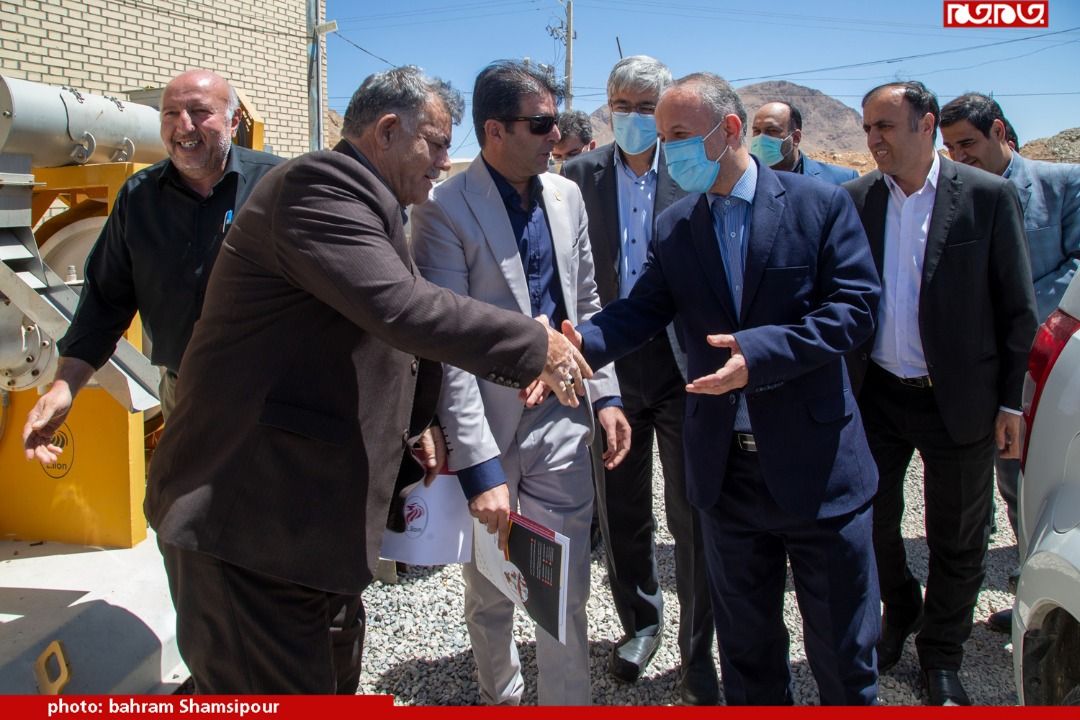 سفر معاون صنايع، ماشين‌آلات و تجهيزات وزير صمت به شهرکرد مرکز استان چهار محال