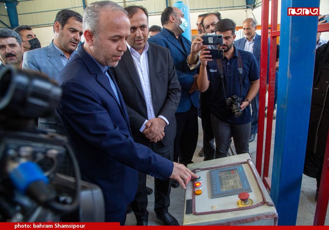 سفر معاون صنايع، ماشين‌آلات و تجهيزات وزير صمت به شهرکرد مرکز استان چهار محال