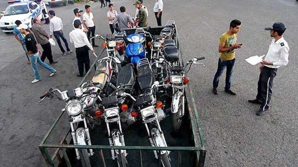 مرگ آسان موتورسواران مرگ آسان موتورسواران