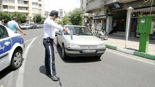 گواهینامه رانندگی به رنگ قانون  