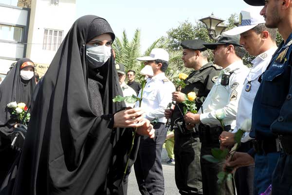 اتمام حجت | جوشش یاران رسول الله (ص) زیر باران و آفتاب علیه اغتشاشگران