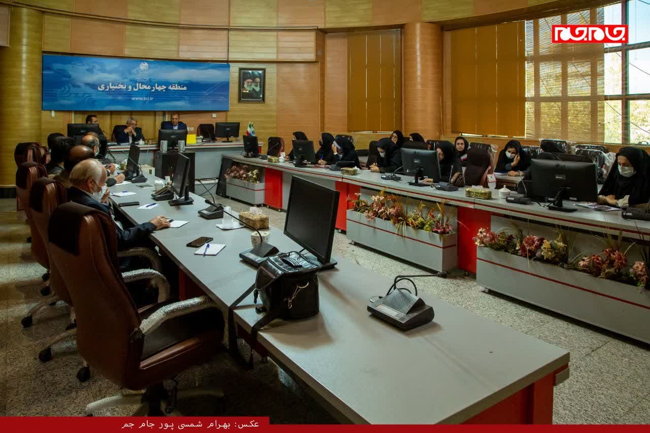 شرکت مخابرات استان اولین مرکز مخابراتی است که فیبر نوری را به روستا کشانده است