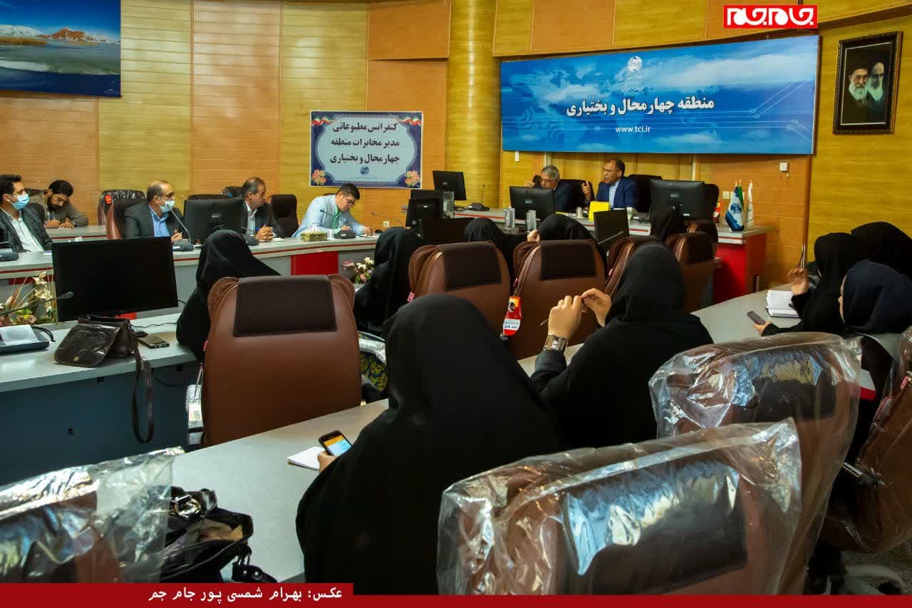 شرکت مخابرات استان اولین مرکز مخابراتی است که فیبر نوری را به روستا کشانده است