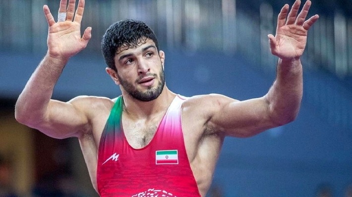 ببینید | صف کودکان آمریکایی برای امضا گرفتن از قهرمان ایرانی