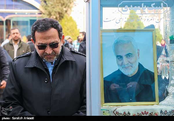 «جان فدا» شعار امسال بزرگداشت شهید سلیمانی است «جان فدا» شعار امسال بزرگداشت شهید سلیمانی است