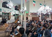 دشمن می‌خواهد اقلیت اغتشاشگر را اکثریت جلوه دهد
