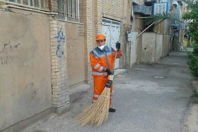 آغاز فعالیت پیمانکار بخش خصوصی برای رفت و روب شهر بجنورد آغاز فعالیت پیمانکار بخش خصوصی برای رفت و روب شهر بجنورد