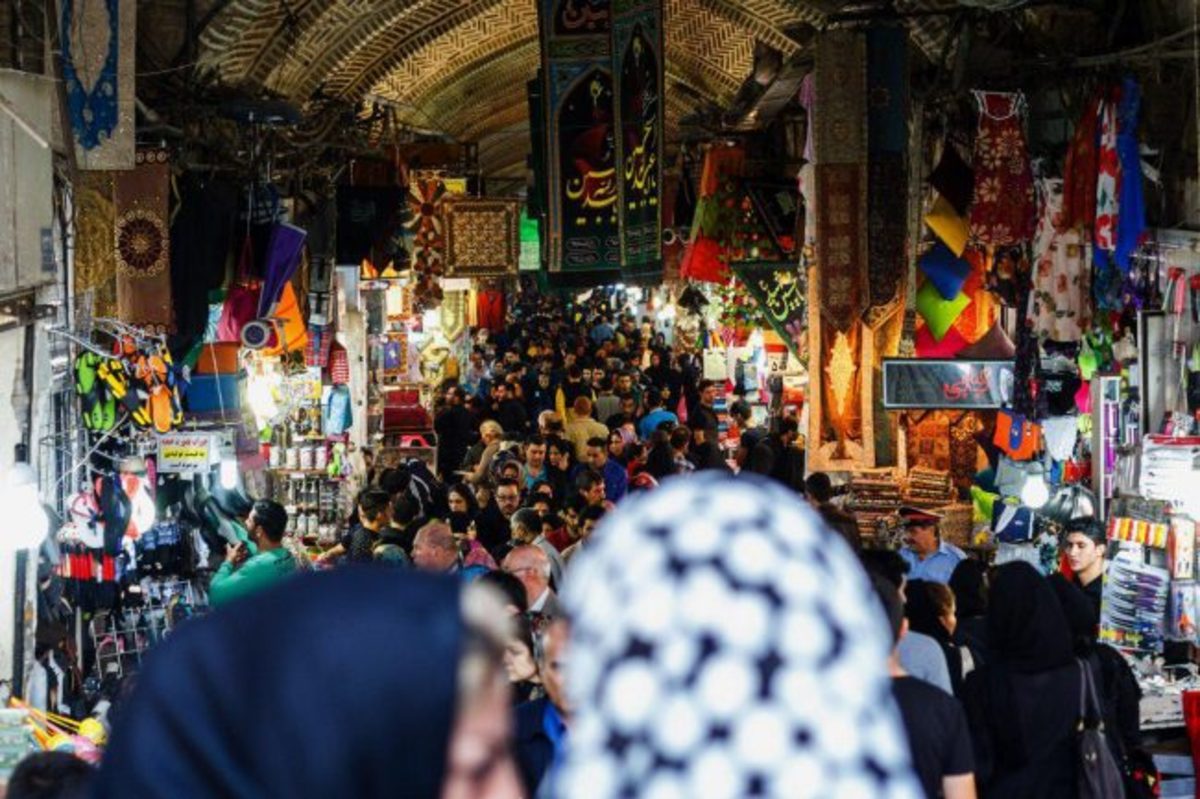 بیش از یک دهه است که نامگذاری سال‌ها از سوی رهبر معظم انقلاب مضمون اقتصادی دارد موضوعی که نشان می‌دهد اقتصاد یکی از چالش‌های اصلی کشور است. امسال نیز مهار تورم و رشد تولید نامگذاری شد.