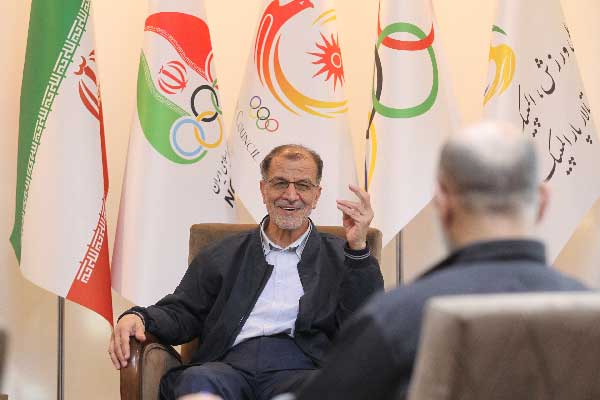 شکست را گردن قبلی‌ ها نمی‌اندازم | انتخاب من جوانان هستند