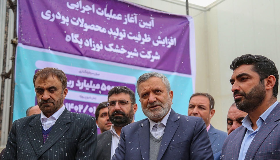 بازدید از طرح ها ، کارخانجات و نوروز گردی به سبک وزیر تعاون،کار و رفاه اجتماعی