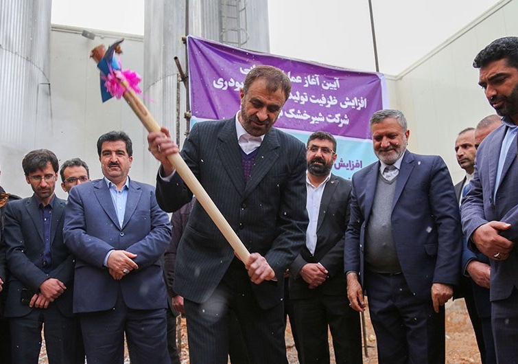 بازدید از طرح ها ، کارخانجات و نوروز گردی به سبک وزیر تعاون،کار و رفاه اجتماعی