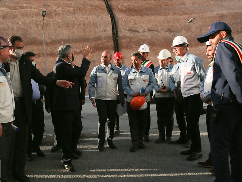 بازدید از طرح ها ، کارخانجات و نوروز گردی به سبک وزیر تعاون،کار و رفاه اجتماعی