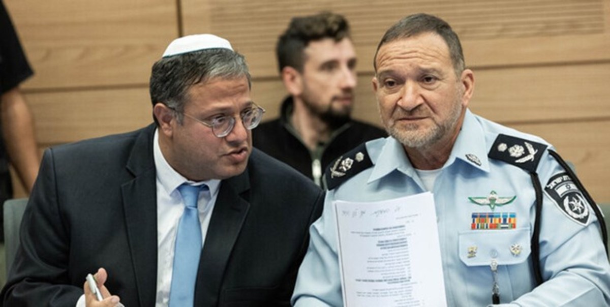 منابع رسانه‌ای از بالا گرفتن اختلاف و تنش میان وزیر امنیت قومی و رئیس پلیس رژیم صهیونیستی خبر دادند.