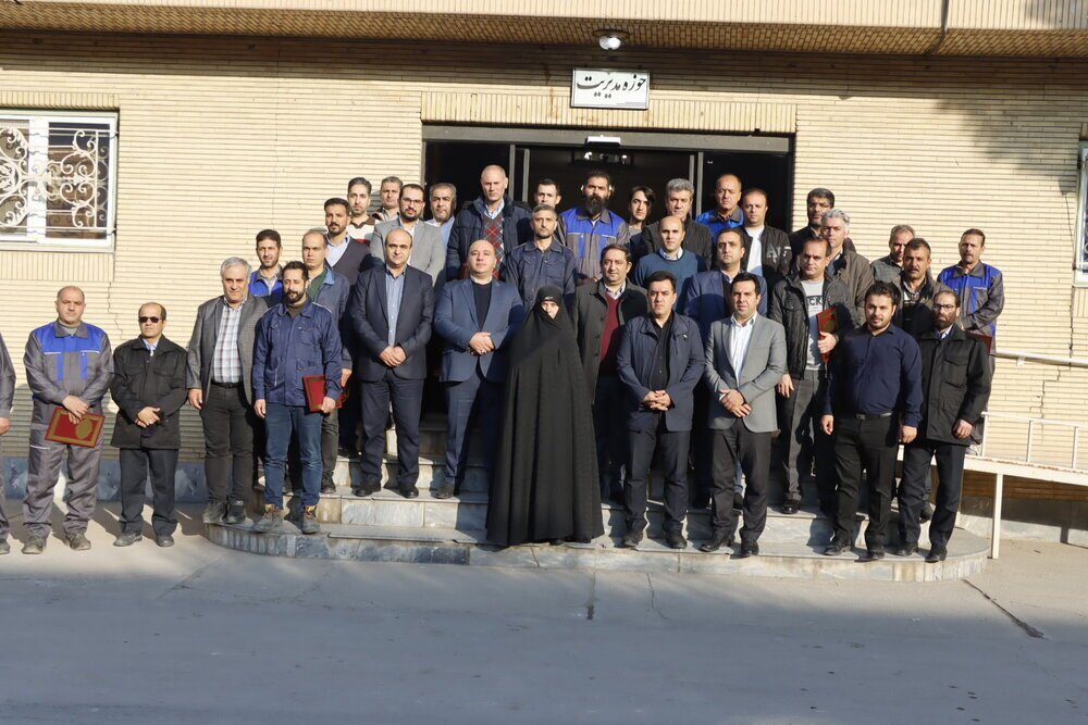 اتمام عملیات آسفالت ریزی و نصب نیوجرسی در اتوبان شهید کسایی اتمام عملیات آسفالت ریزی و نصب نیوجرسی در اتوبان شهید کسایی