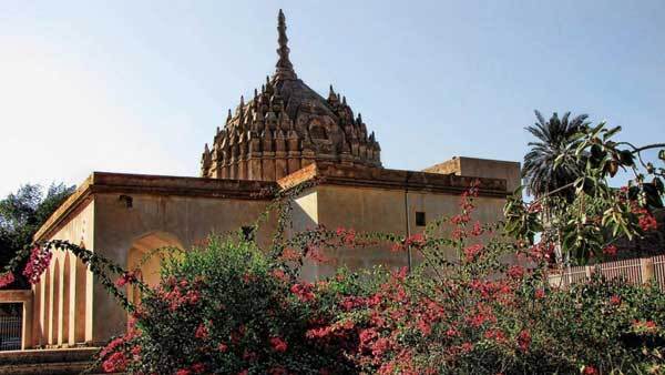 تاریخچه معبد هندوها در بندرعباس + آدرس و عکس