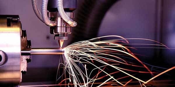 انقلابی در صنعت ورقکاری: برش لیزر فلزات تحولی در صنعت تولید