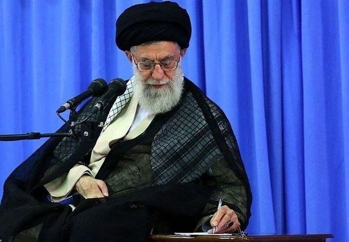 حضرت آیت‌ الله خامنه‌ ای، رهبر معظم انقلاب اسلامی در پیامی درگذشت عالم مجاهد حجت‌الاسلام والمسلمین نمازی را تسلیت گفتند. 