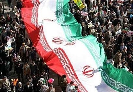 ببینید | راهپیمایی یوم‌الله ۲۲ بهمن  در شهرهای ایران