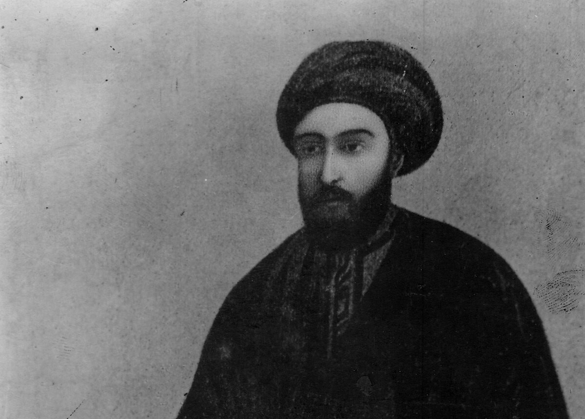 سیاست مشت آهنین در برابر جنایات باب و بهاء