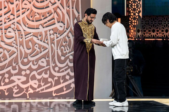 خواننده کره ای به «محفل» میآید خواننده کره ای به «محفل» میآید