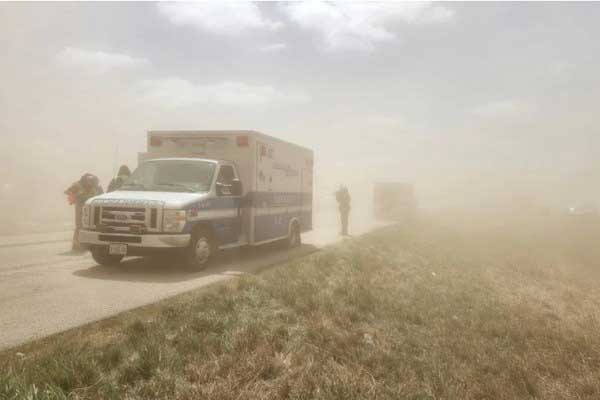 عکس | طوفان در آمریکا 6 کشته برجا گذاشت