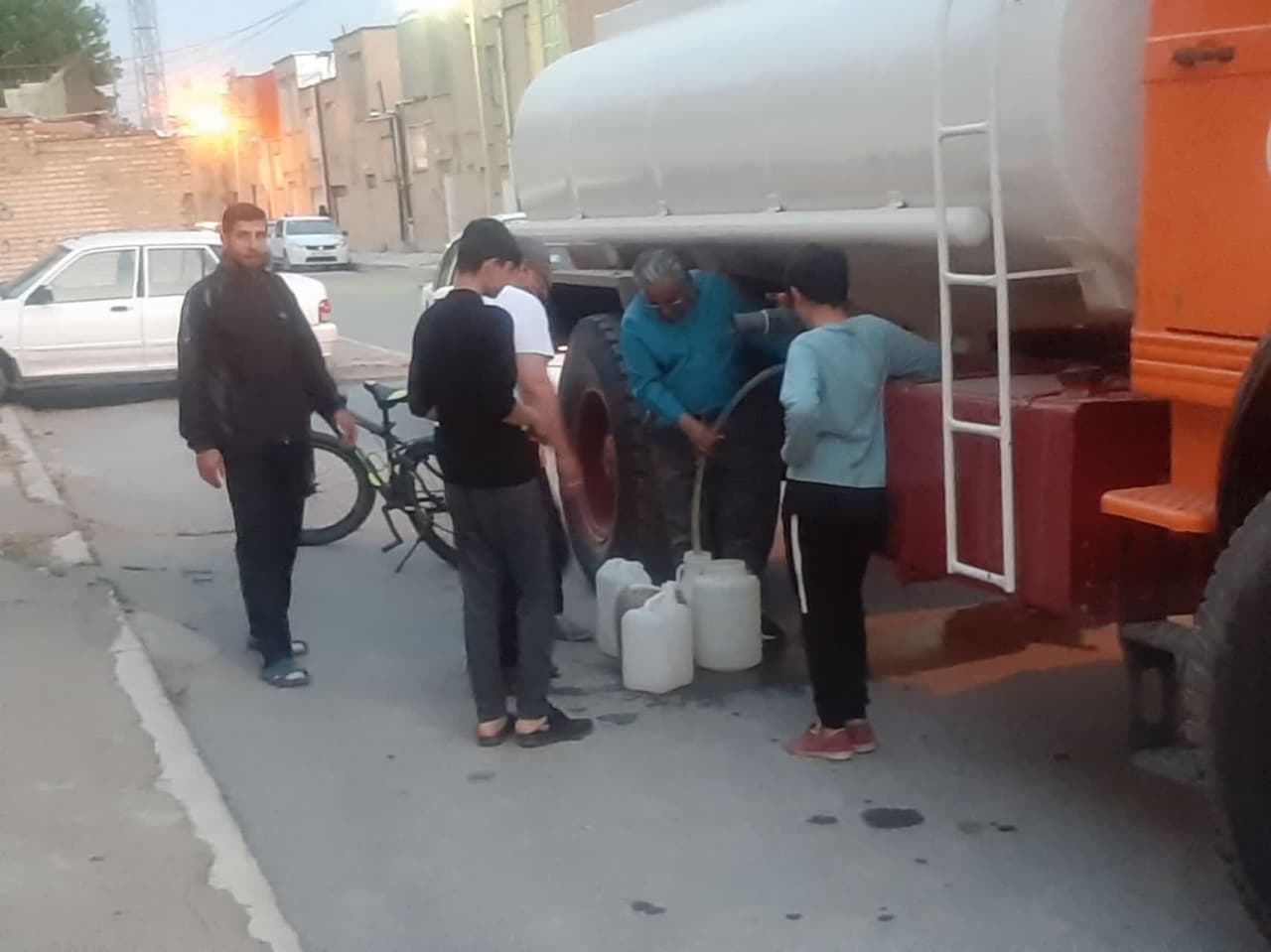 اقدامات جهادی شرکت آبفا چهار محال و بختیاری برای تامین آب شُرب سالم شهرکرد