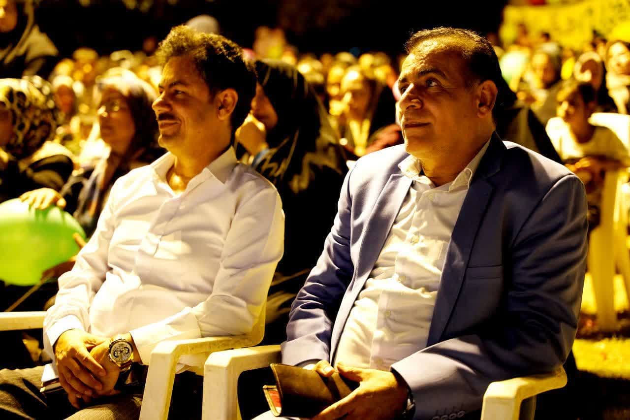 جشن بزرگ میلاد با سعادت امام رضا (ع) جشن بزرگ میلاد با سعادت امام رضا (ع)