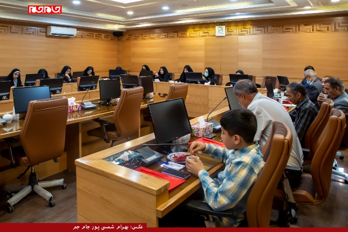 ما در بحث نشان حلال  اولین  رتبه را در کشور از آن خود کردیم