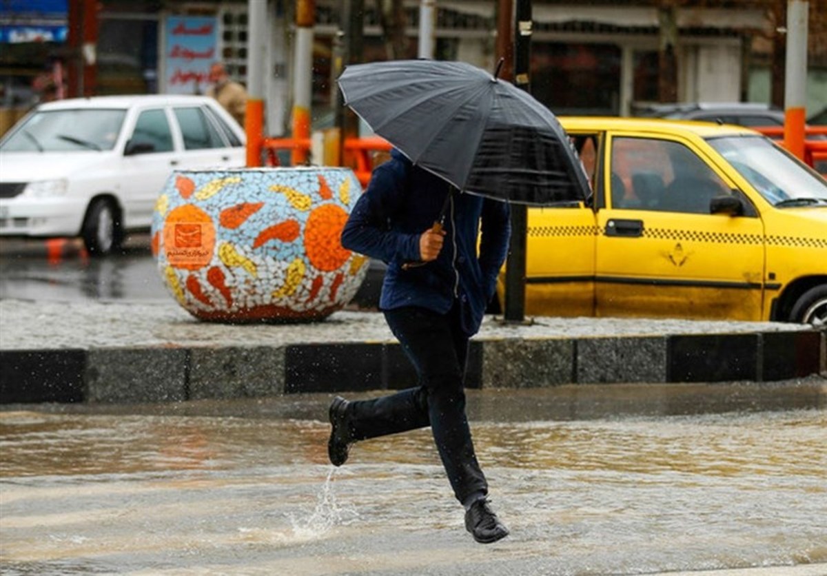 سازمان هواشناسی با صدور هشدار تشدید ناپایداری‌های جوی در برخی استان‌ها از وزش باد شمالی و کاهش نسبی دما در سواحل دریای خزر طی سه روز آینده خبر داد.