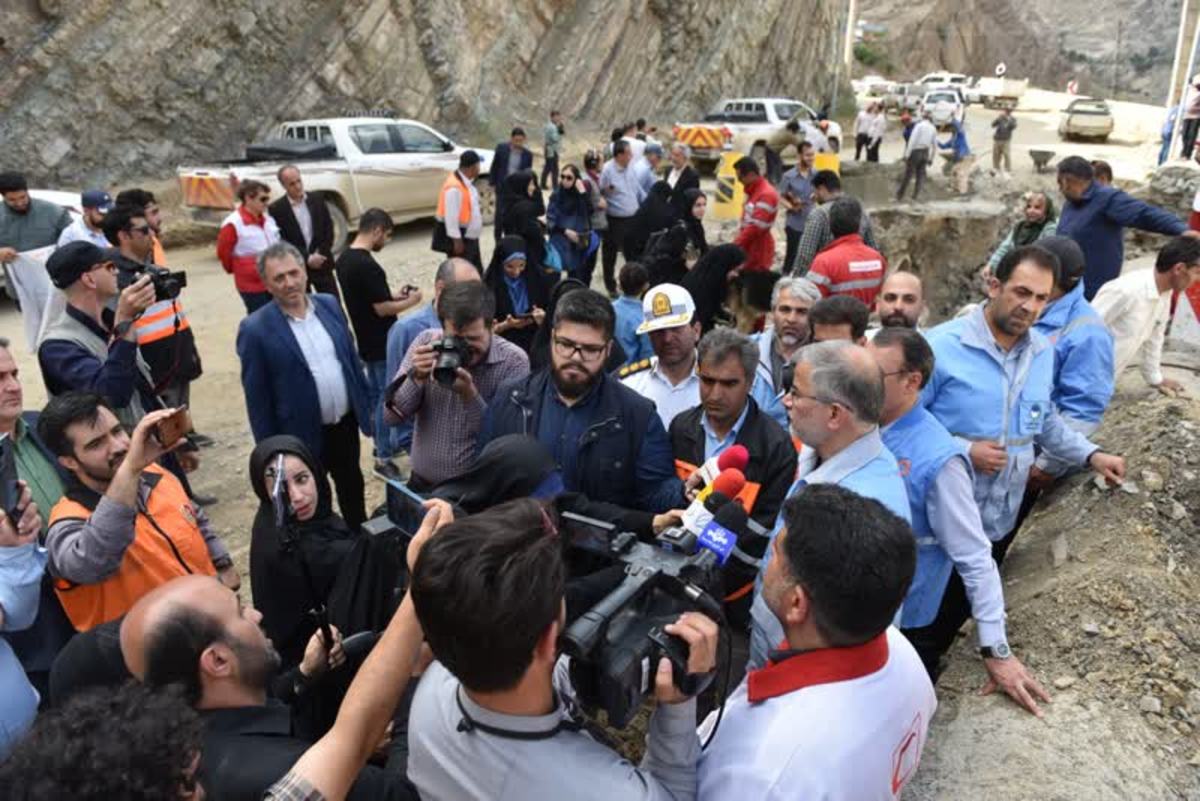 جاده زیبا و تفرجگاهی چالوس روز پنجشنبه ۱۸ خرداد با بلایی طبیعی و دهشتناک بسان سیلاب مواجه شد که بازسازی خرابی‌های ناشی از آن با گذشته یک هفته همچنان ادامه دارد.