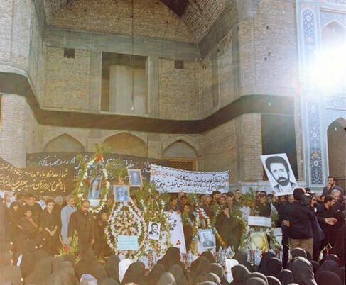 عاشورای خونین حرم‌ رضوی و خون های بی گناهی که ریخته شد