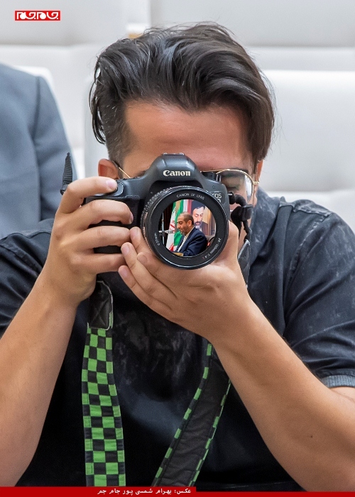 نشست خبری بازرس کل و مدیر کل سازمان بازرسی چهارمحال و بختیاری با اصحاب رسانه و فعالان خبری