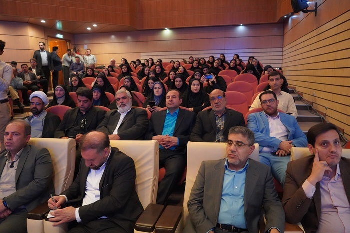 آئین تودیع و معارفه مدیر کل صدا و سیمای مرکز چهار محال و بختیاری برگزار شد