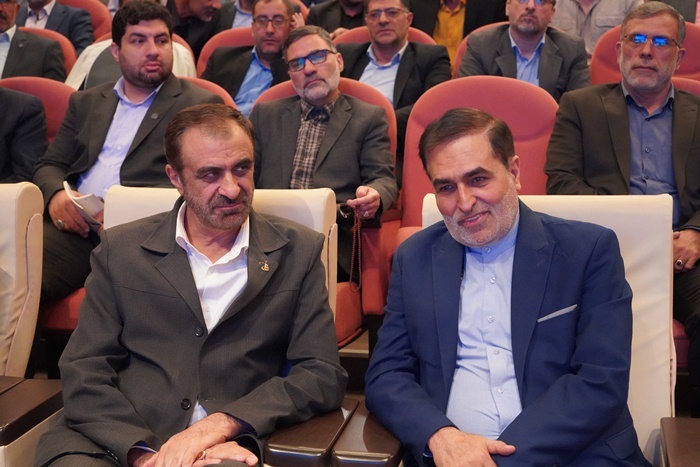 آئین تودیع و معارفه مدیر کل صدا و سیمای مرکز چهار محال و بختیاری برگزار شد