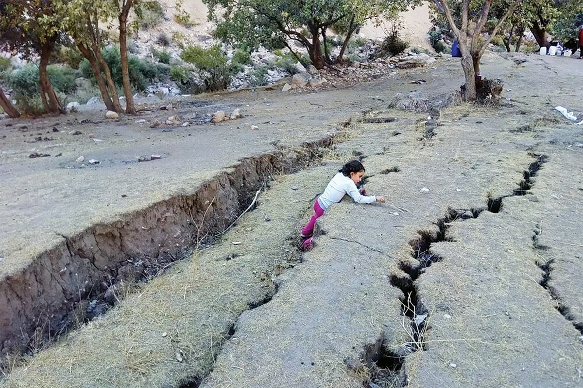 سوگ زمین برای بی‌آبی