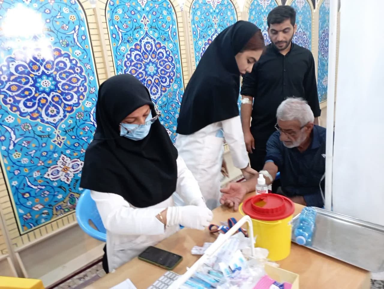 ارائه خدمات بهداشتی درمانی رایگان ارائه خدمات بهداشتی درمانی رایگان