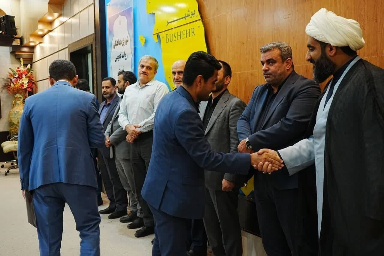 کسب عنوان روابط عمومی برتر کمیته امداد کسب عنوان روابط عمومی برتر کمیته امداد