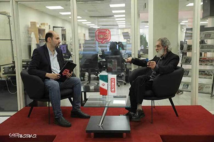 تعارضات جنسیتی رجوی علت خشونت او بود تعارضات جنسیتی رجوی علت خشونت او بود