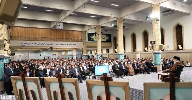 دیدار نخبگان و استعدادهای برتر علمی کشور با رهبر انقلاب