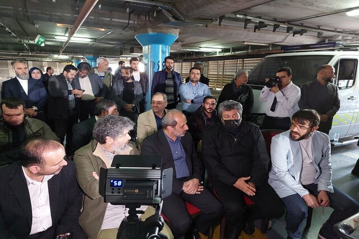 دکتر پیمان جبلی صبح امروز و پس از بازگشت از سفر لبنان به طور مستقیم از فرودگاه بین‌المللی امام خمینی (ره) در پشت صحنه سریال «ترور» به کارگردانی خیرالله تقیانی‌پور و تهیه‌کنندگی مجتبی امینی حضور یافت و از نزدیک در جریان جزئیات ساخت آن قرار گرفت.