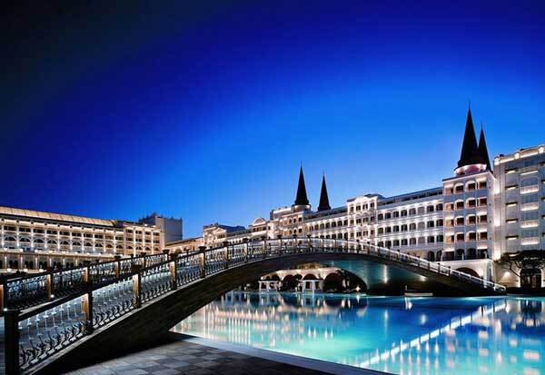 سفر به آنتالیا و اقامت در هتل های لوکس! سفر به آنتالیا و اقامت در هتل های لوکس!