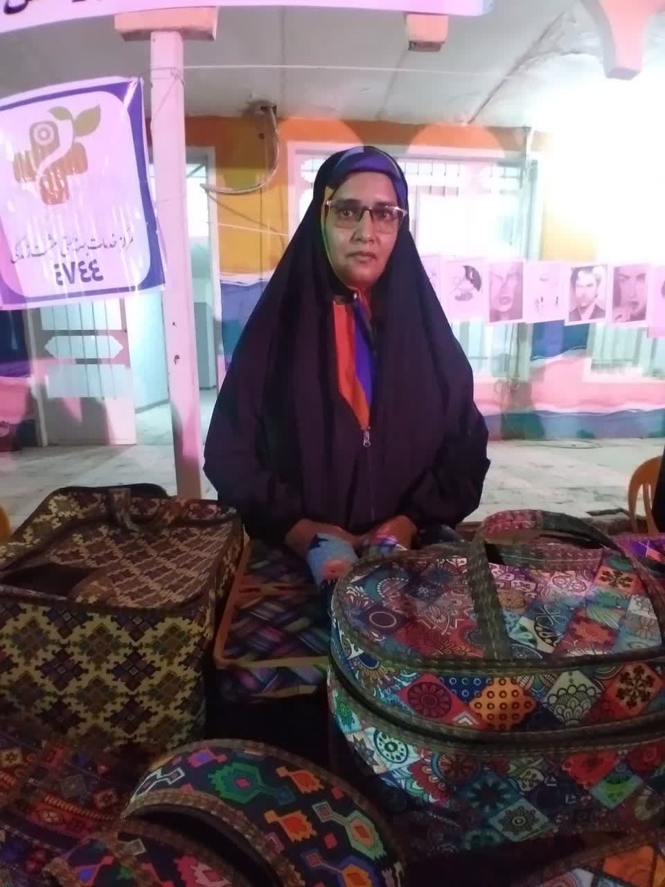 افتتاحیه نمایشگاه آثار هنری،و صنایع دستی معلولین