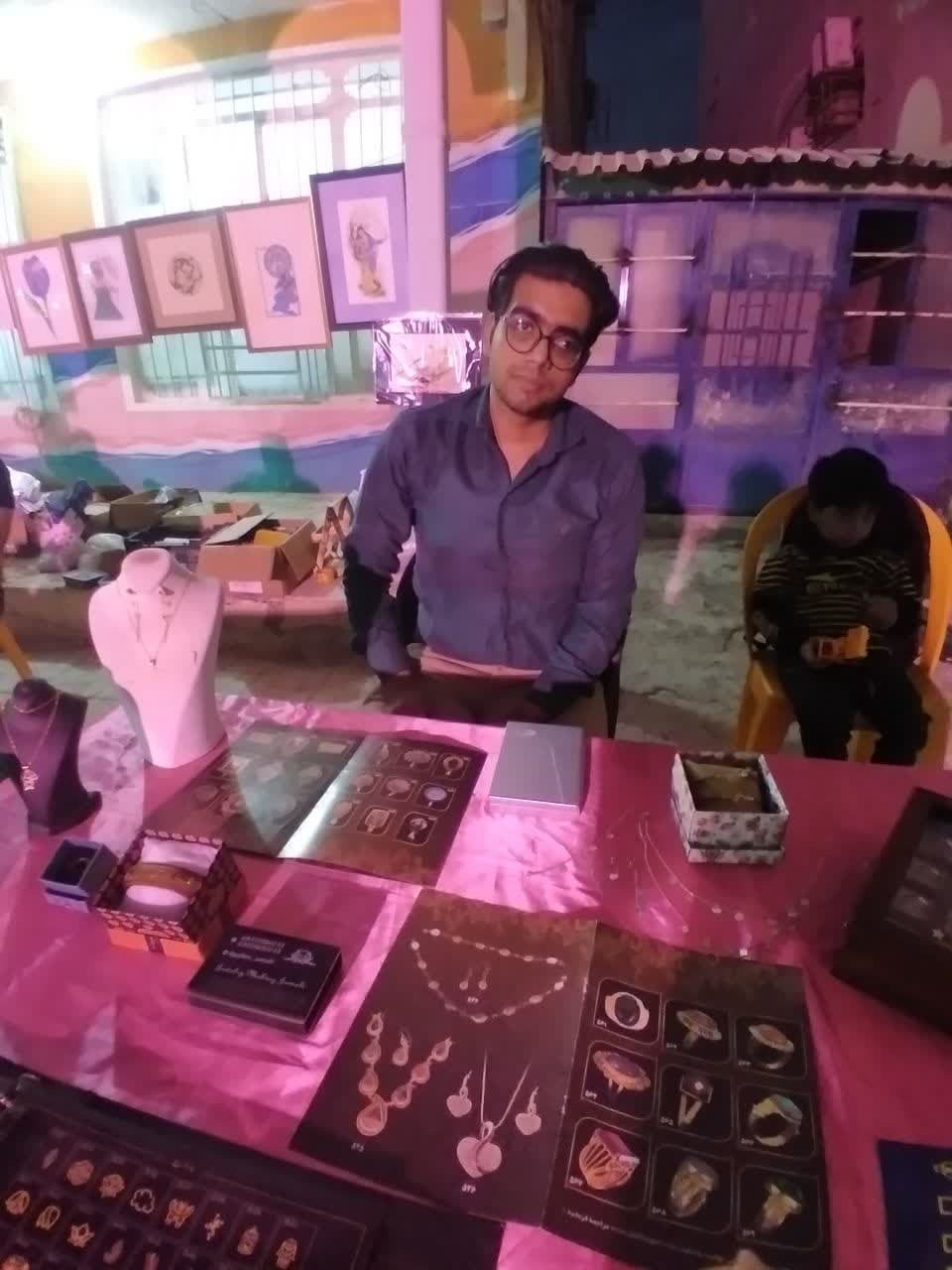 افتتاحیه نمایشگاه آثار هنری،و صنایع دستی معلولین